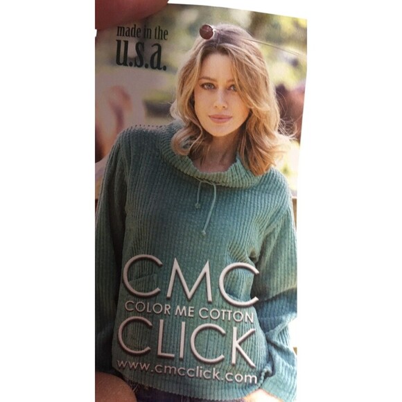 Click CMC Top Women's Size Medium Pink Button Up Long Sleeve Round Neck - Picture 5 of 7